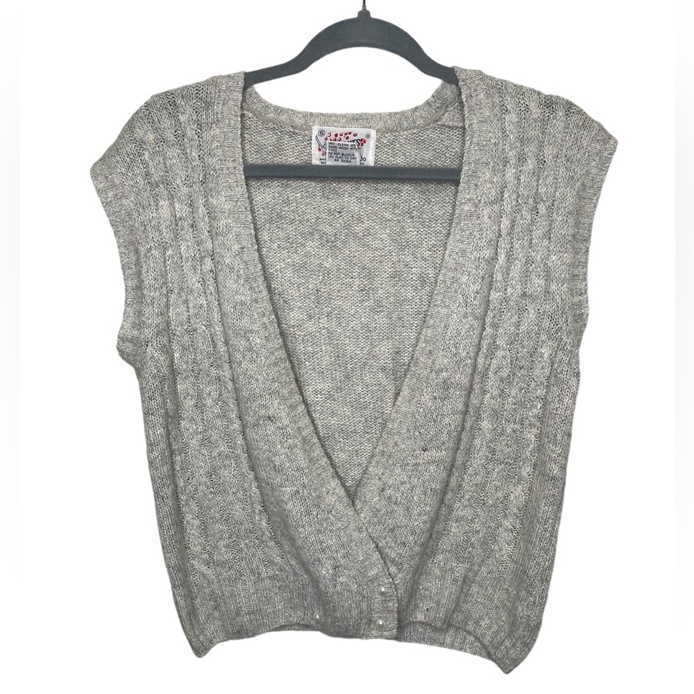 Vintage sweater vest by Currants by Jeri Jo Gray size small